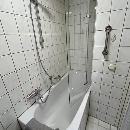 Schicke Ferien- Und Monteurswohnung 53 Qm Apartment *