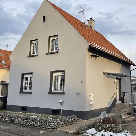 Schicke Ferien- Und Monteurswohnung 53 Qm * Philippsburg