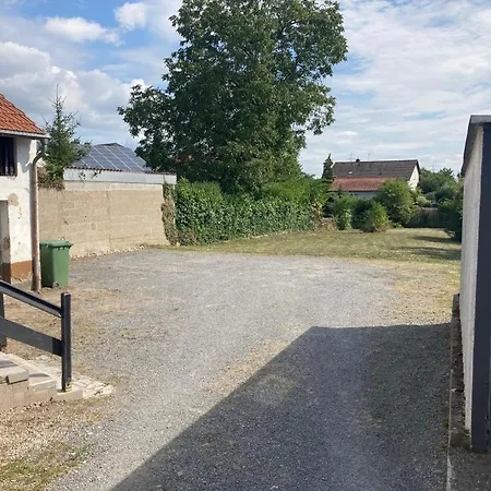 Apartamento Schicke Ferien- Und Monteurswohnung 53 Qm Philippsburg