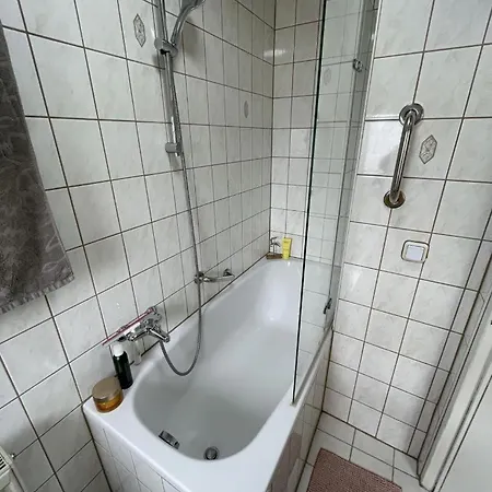 Schicke Ferien- Und Monteurswohnung 53 Qm Apartamento *